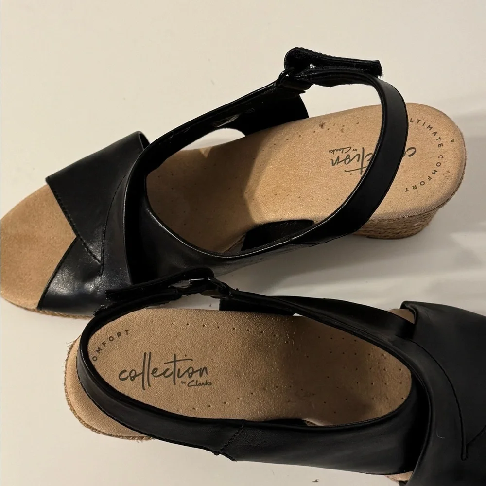 Clarks Collection Women's Lafely Alaine Black Leather Velcro Wedge Sandals